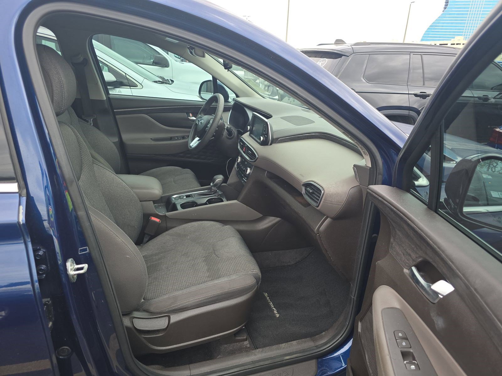 Used 2020 Hyundai Santa Fe SEL image 11