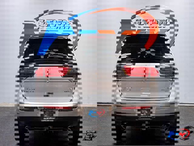 Used 2012 Lincoln MKX CLEAN CARFAX, SUNROOF, NAVI, H image 4