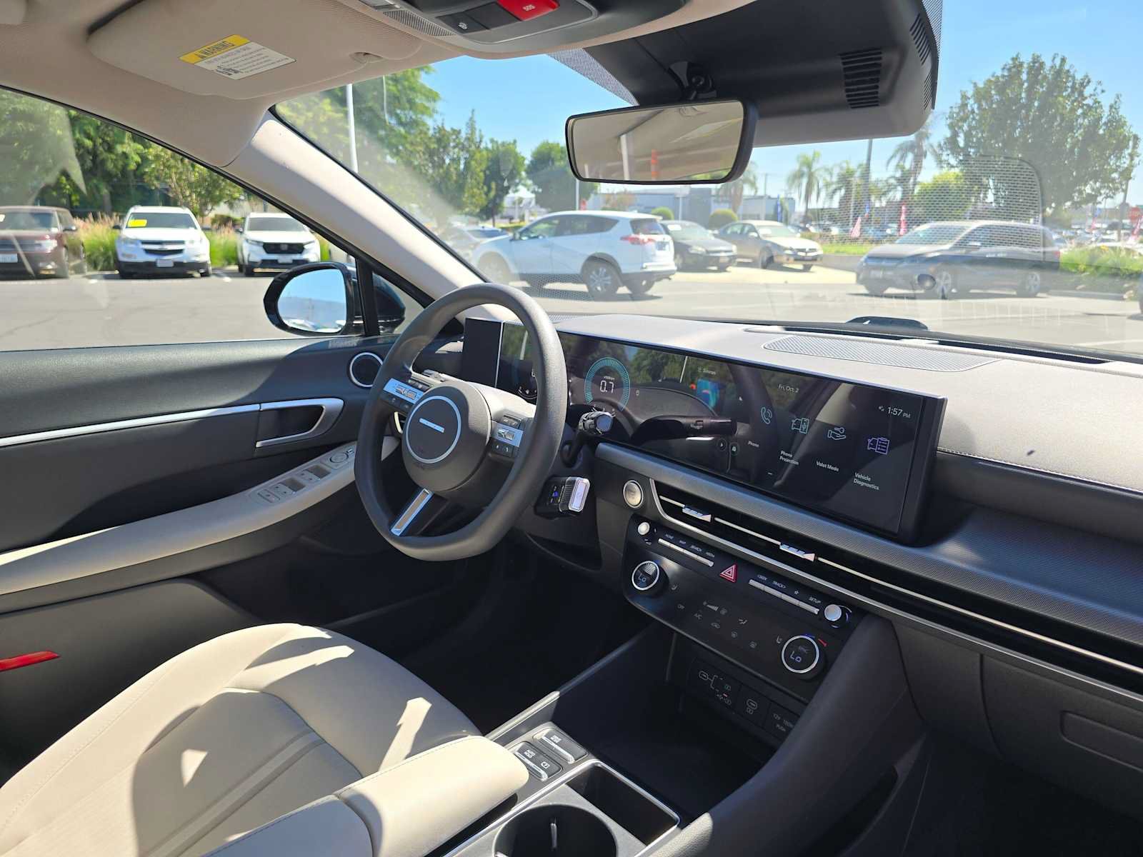 Used 2025 Hyundai Sonata SEL FWD image 11