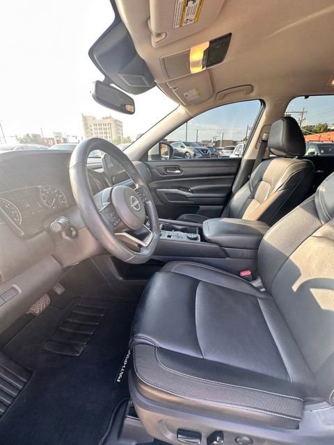 Certified 2022 Nissan Pathfinder SL AWD/4WD image 24