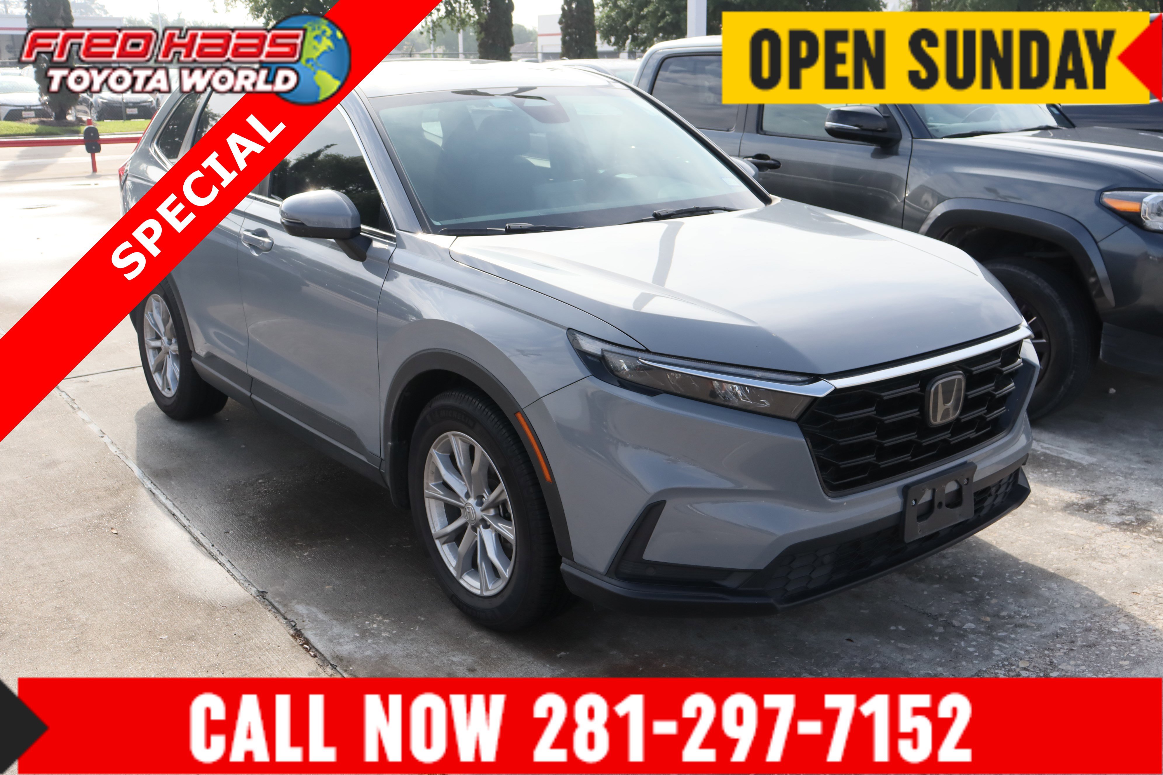 Used 2023 Honda CR-V EX-L image 1