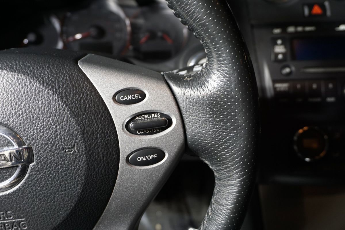 Used 2008 Nissan Altima 3.5 SE w/ Premium Pkg FWD image 13