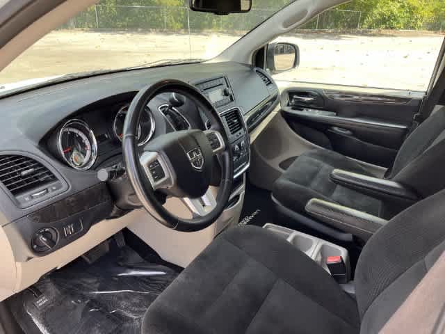 Certified 2016 Dodge Grand Caravan SE w/ Quick Order Package 29E SE FWD image 11