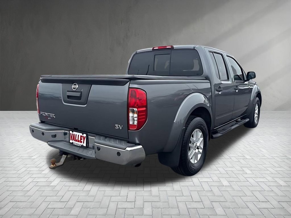 Used 2020 Nissan Frontier SV image 12