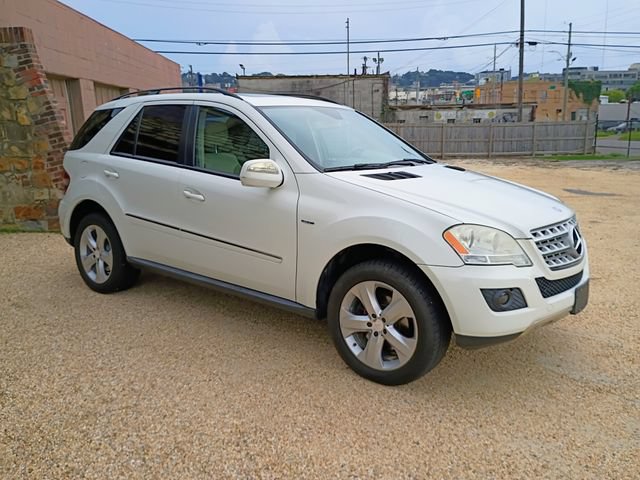 Used 2009 Mercedes-Benz ML 320 BlueTEC 4MATIC image 19