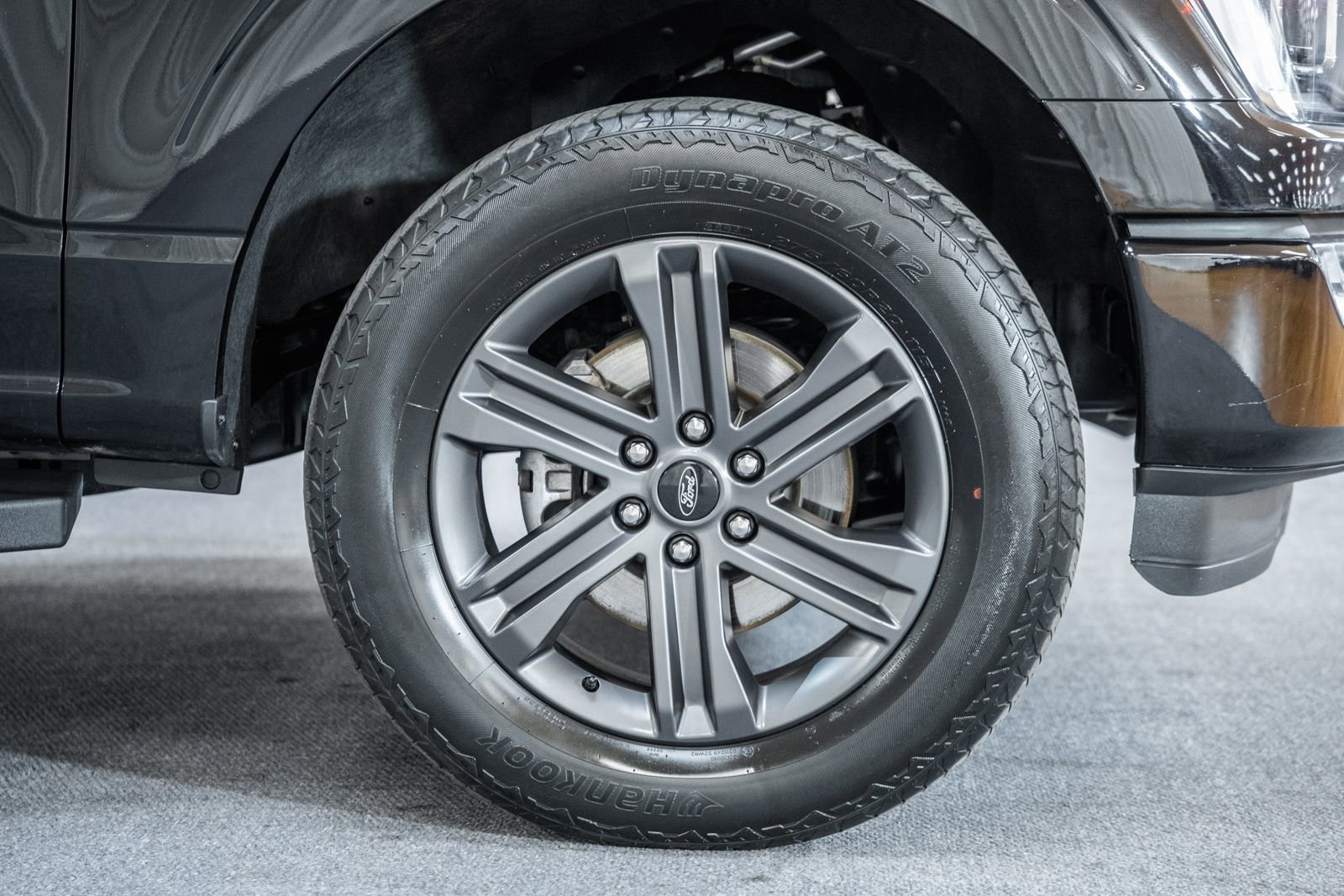 Certified 2023 Ford F150 Lariat w/ Equipment Group 502A High image 23