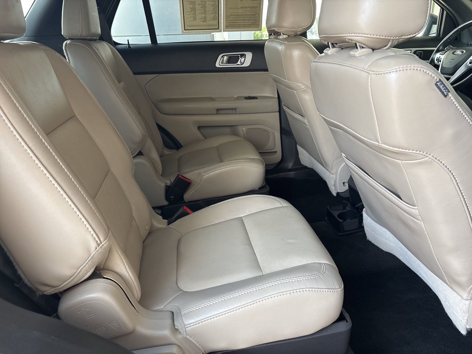 Used 2014 Ford Explorer Limited w/ Equipment Group 302A FWD image 19