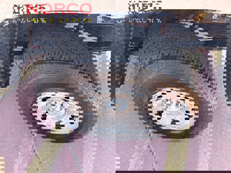 Used 2018 Toyota Tacoma 2WD Access Cab image 12