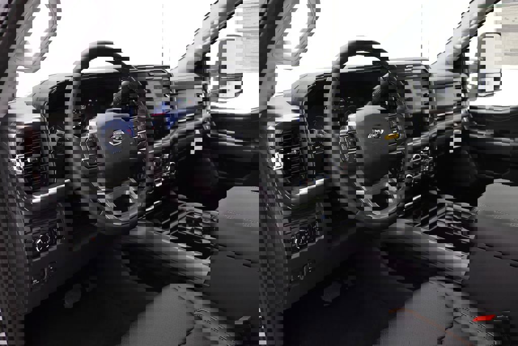 New 2026 Ford F250 Lariat image 16