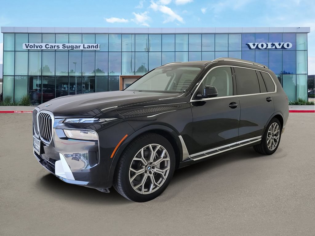 Used 2024 BMW X7 xDrive40i AWD/4WD image 1