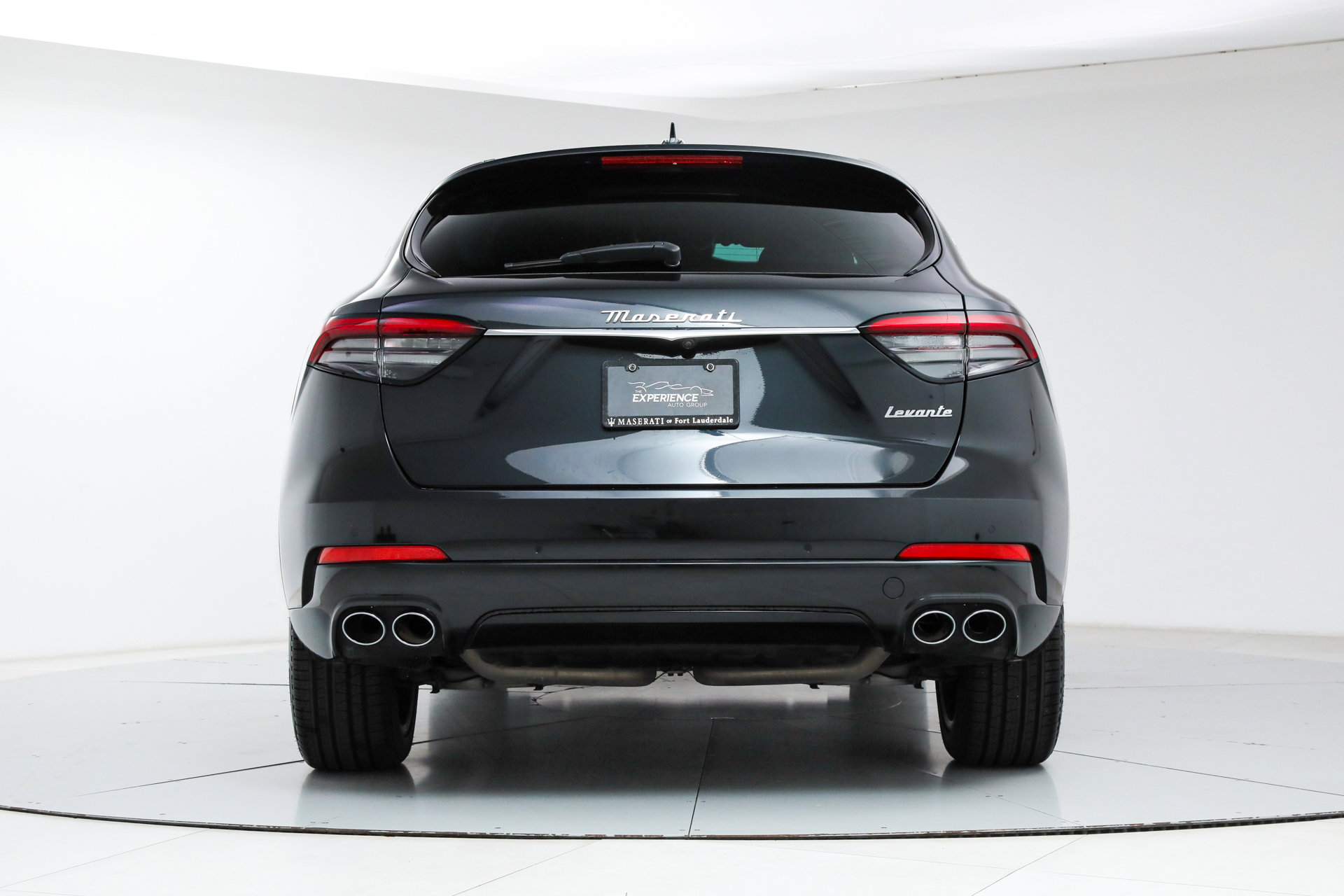 Certified 2023 Maserati Levante GT image 4
