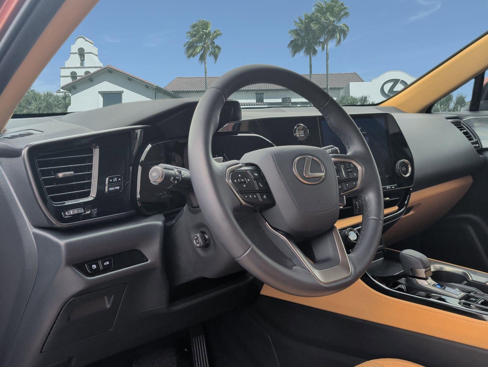 Used 2025 Lexus NX 250 FWD w/ Premium Package image 12