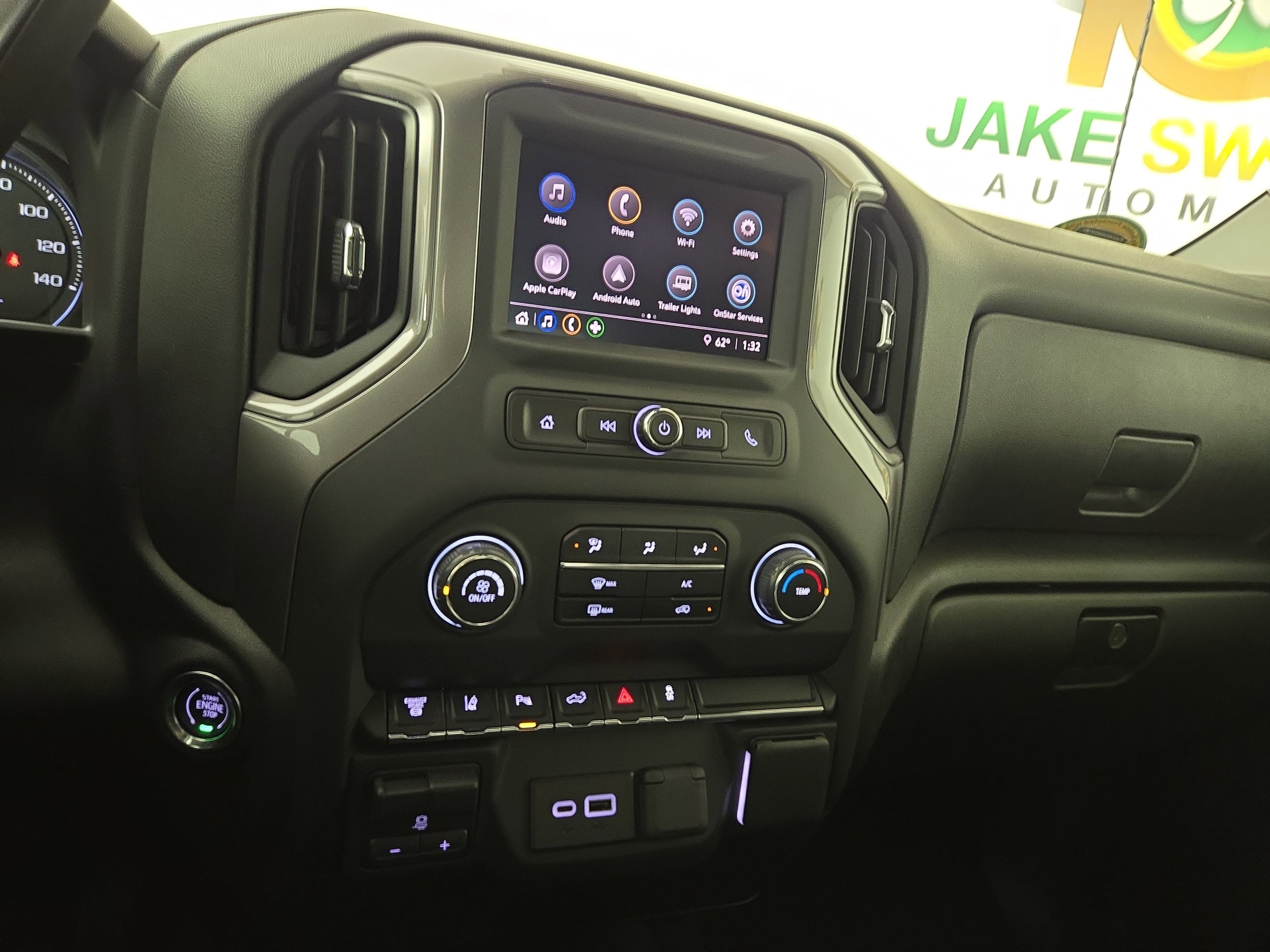 Used 2024 Chevrolet Silverado 2500 Custom w/ Custom Value Package image 21