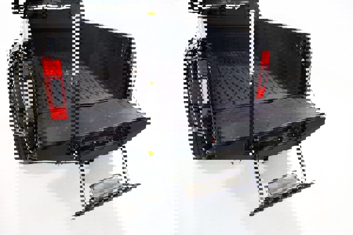 Used 2022 Ford F350 Platinum image 14