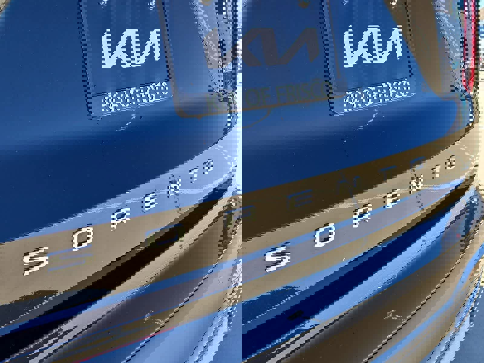 Used 2022 Kia Sorento S image 11