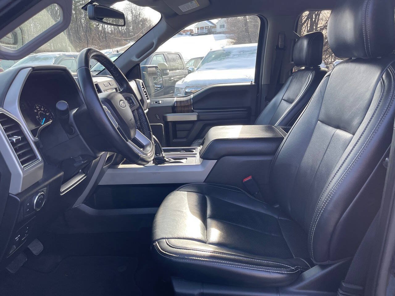 Used 2019 Ford F150 Lariat AWD/4WD image 19