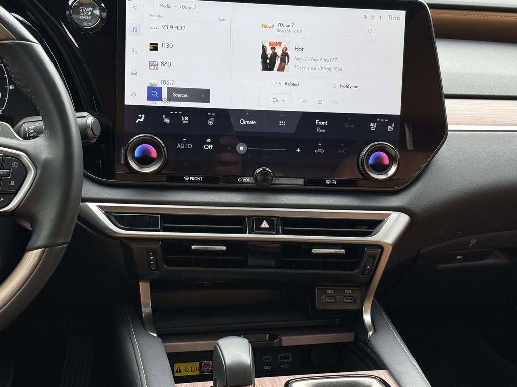 Used 2023 Lexus RX 350 Premium w/ Accessory Package (Z1) image 19