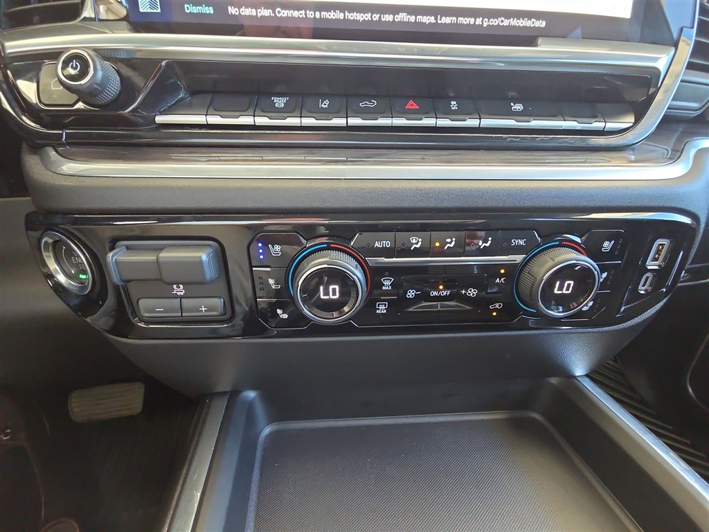 Used 2026 Chevrolet Silverado 3500 LTZ w/ LTZ Convenience Package AWD/4WD image 18