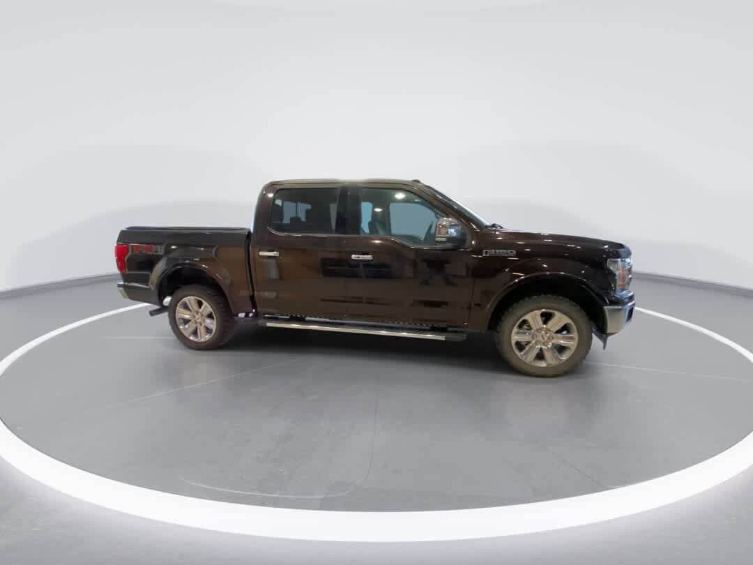 Used 2020 Ford F150 Lariat image 2