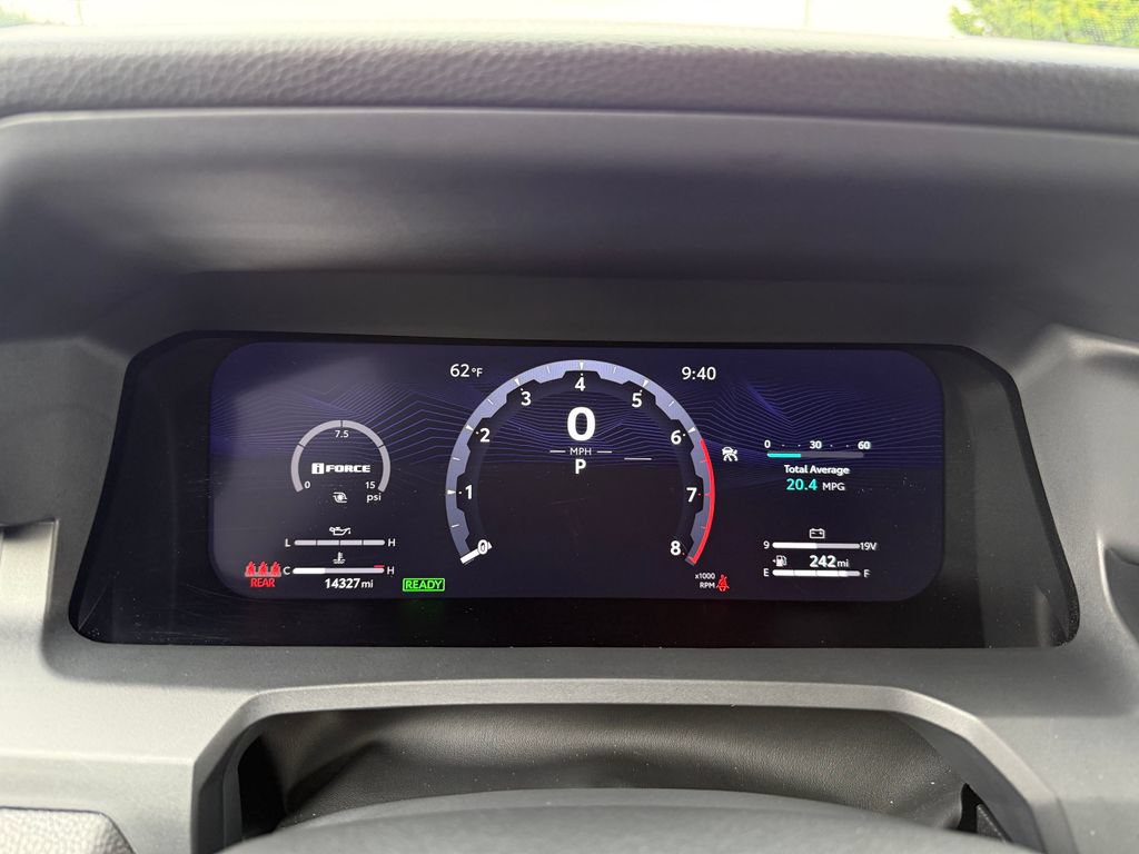 Used 2024 Toyota Tacoma TRD Sport AWD/4WD image 27