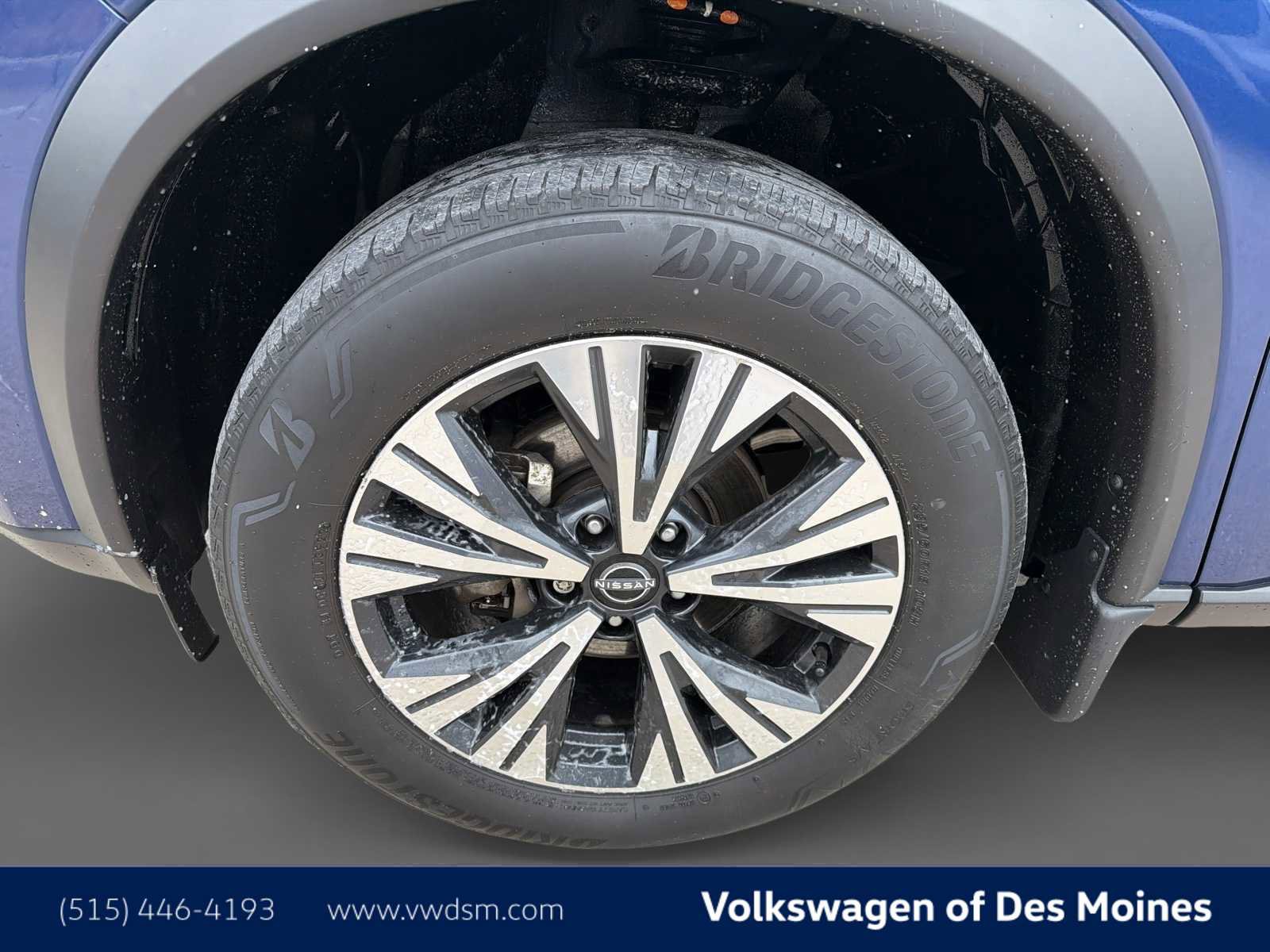 Used 2023 Nissan Rogue SV image 8