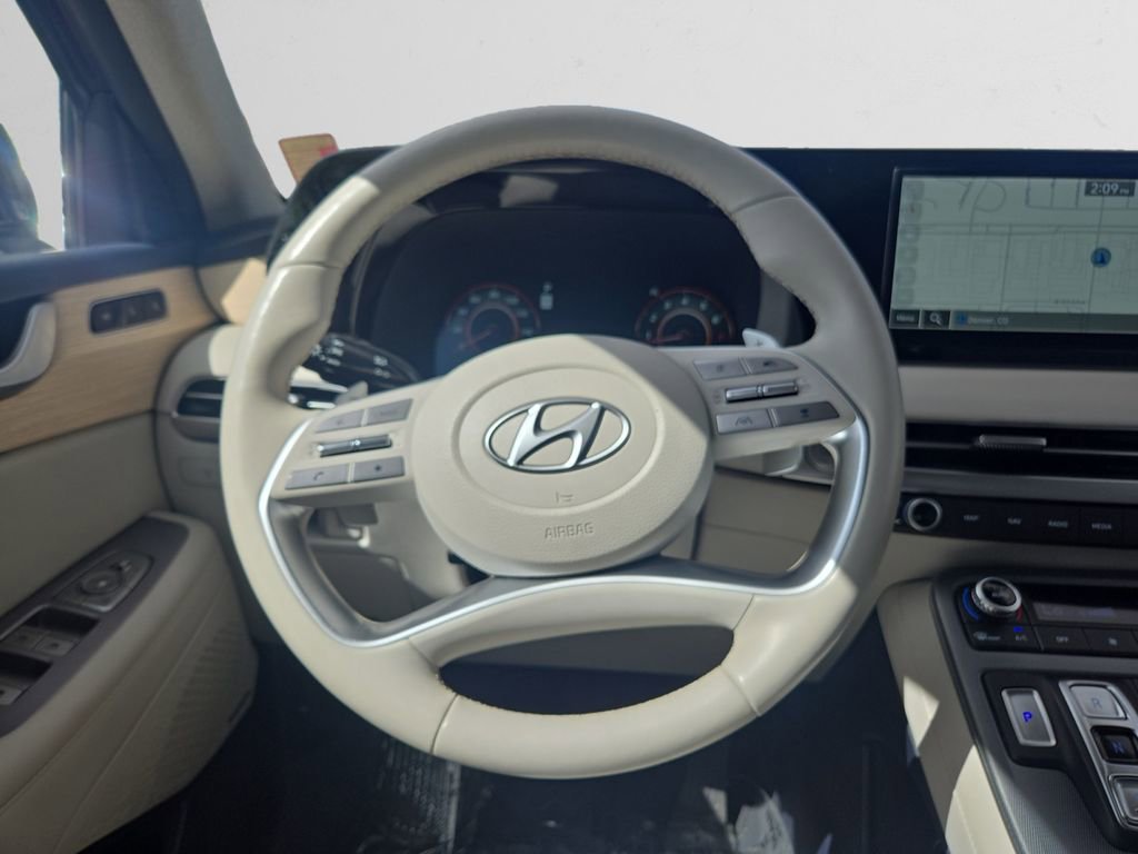 Used 2024 Hyundai Palisade Limited image 12
