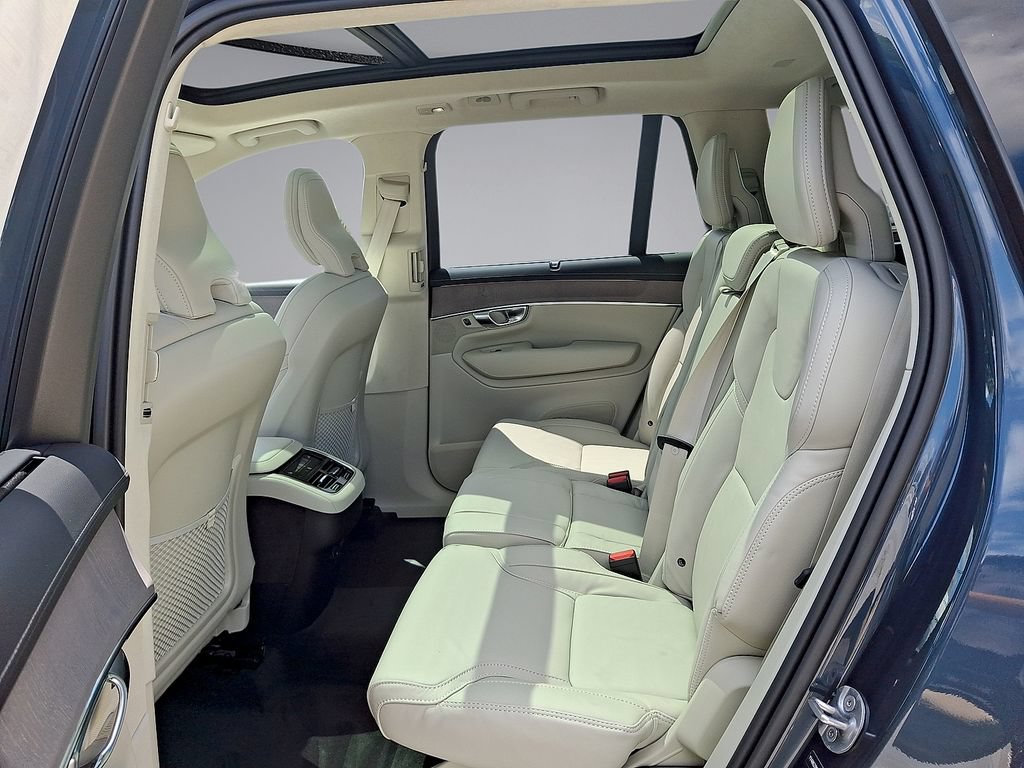 New 2026 Volvo XC90 B6 Ultra w/ Lounge Package AWD/4WD image 19