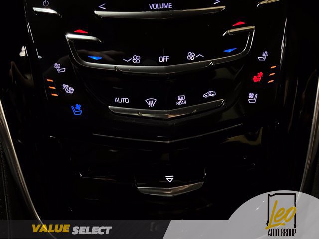 Used 2019 Cadillac Escalade Platinum AWD/4WD image 12