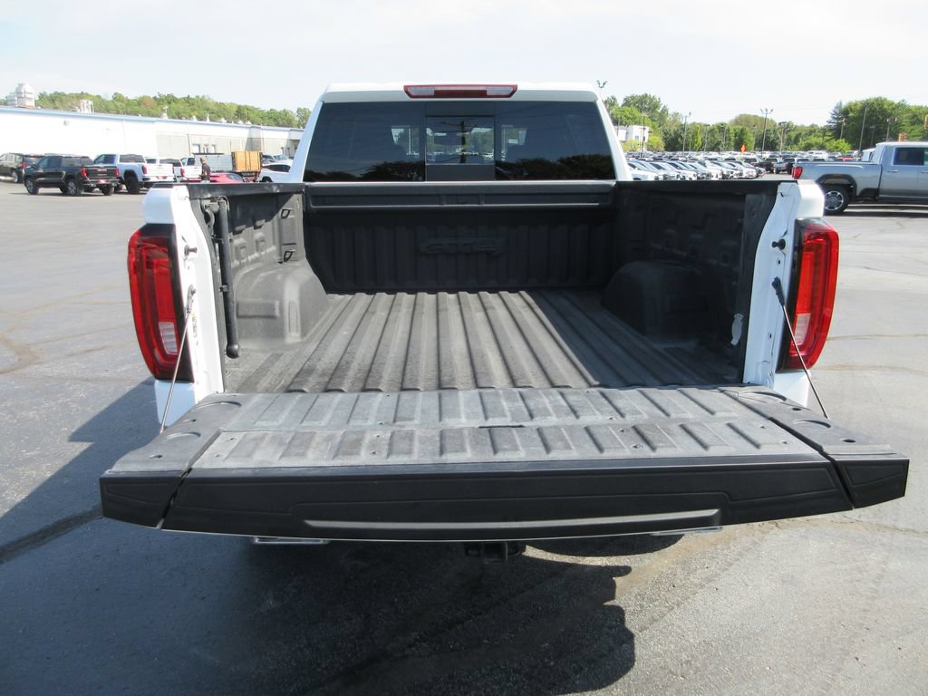 Certified 2021 GMC Sierra 1500 AT4 w/ AT4 Preferred Package AWD/4WD image 8