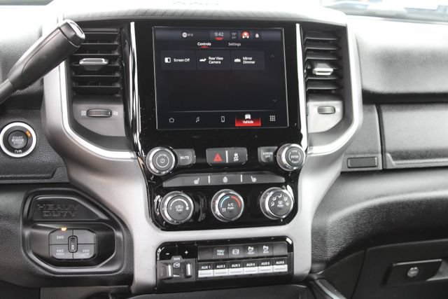 Used 2025 RAM 3500 Big Horn AWD/4WD image 29