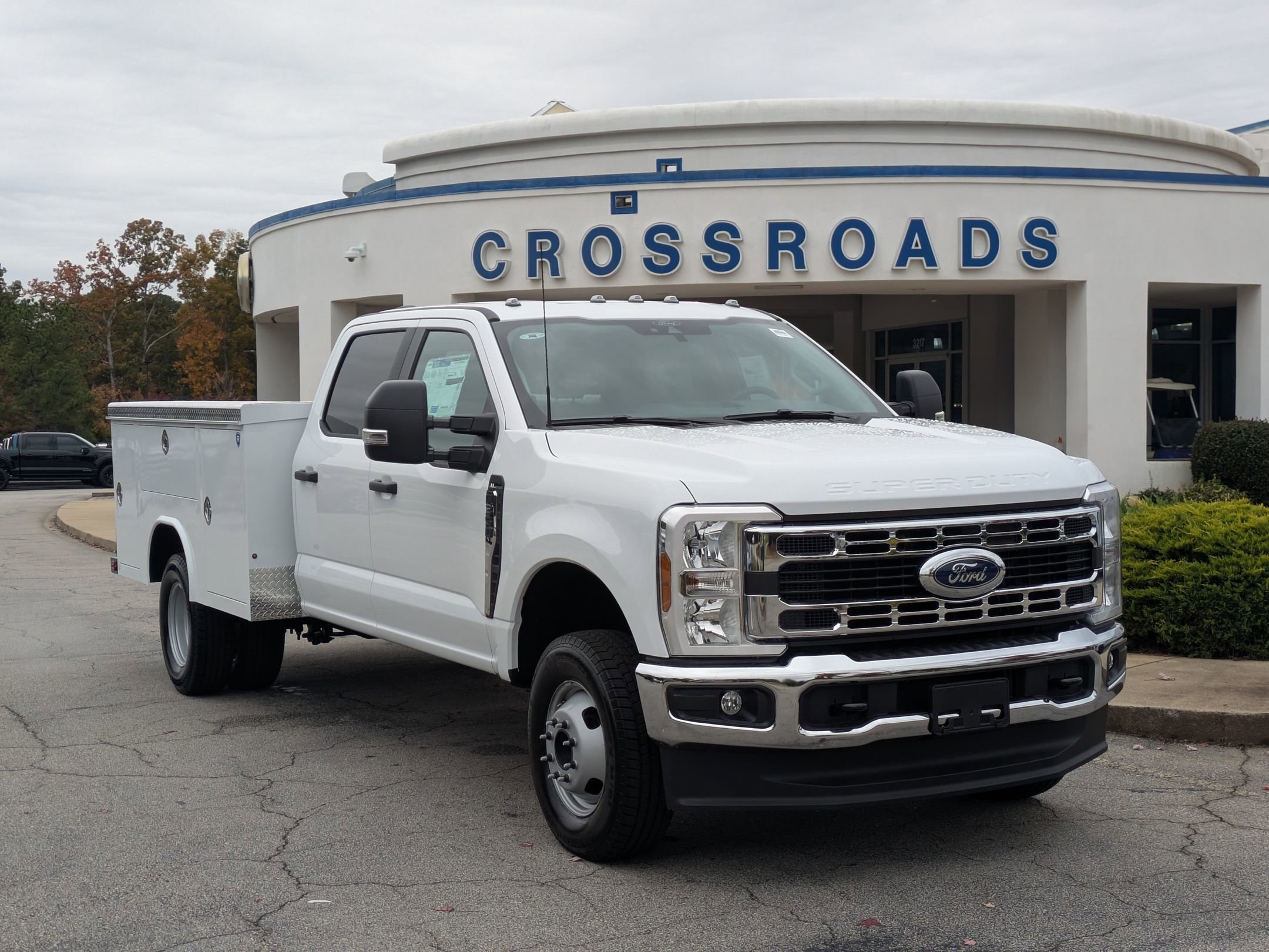New 2026 Ford F350 XL w/ XL Chrome Package image 1