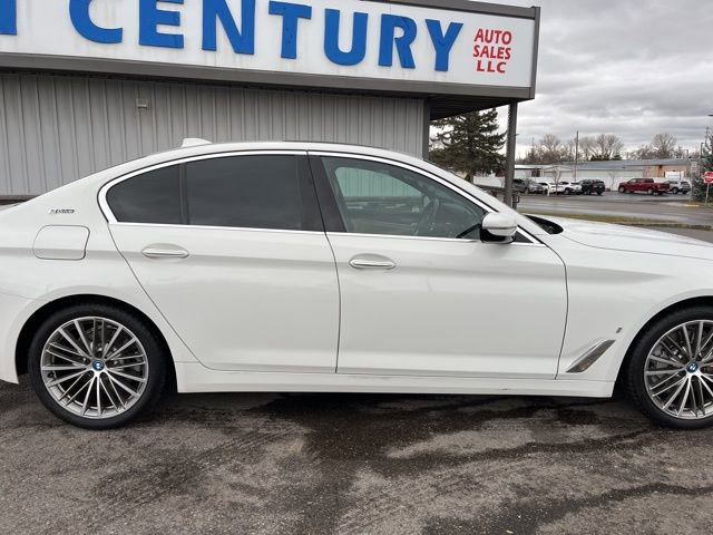 Used 2018 BMW 530e image 16