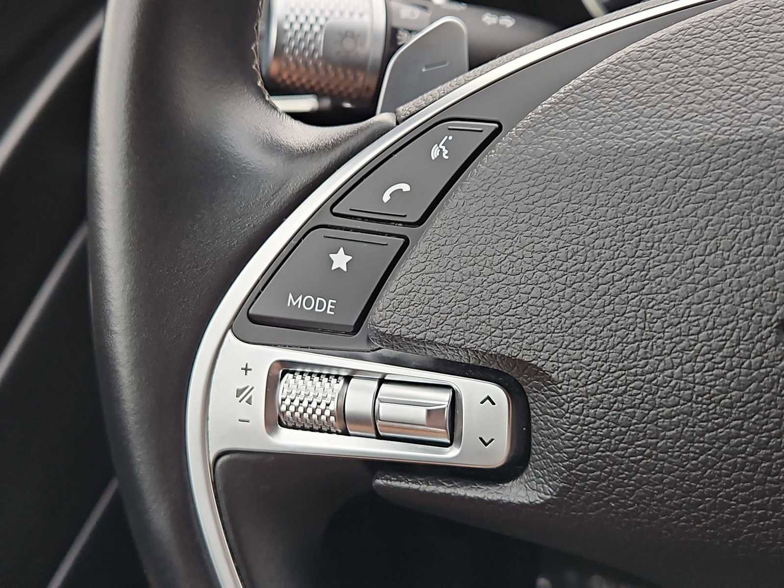 Used 2023 Genesis G80 2.5T image 38