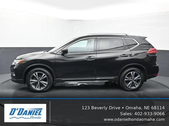 Used 2017 Nissan Rogue SL w/ SL Premium Package AWD/4WD image 2