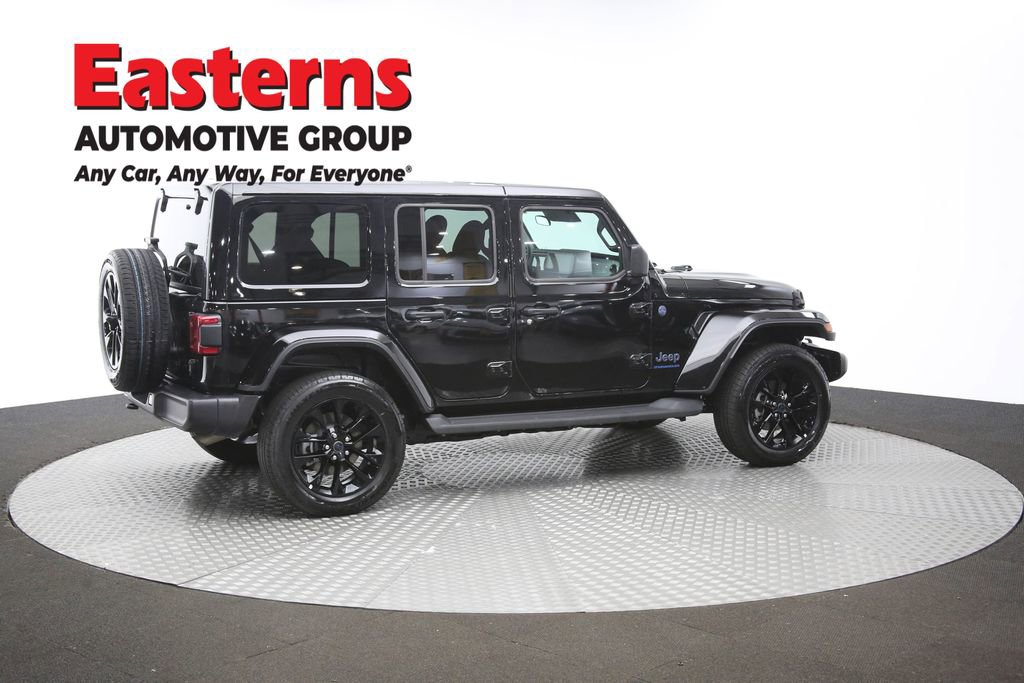 Used 2025 Jeep Wrangler Unlimited Sahara w/ Safety Group image 44