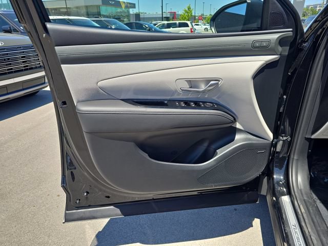 New 2026 Hyundai Tucson Limited AWD/4WD image 13