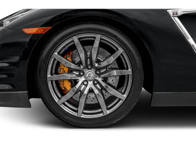 Used 2015 Nissan GT-R Premium image 15