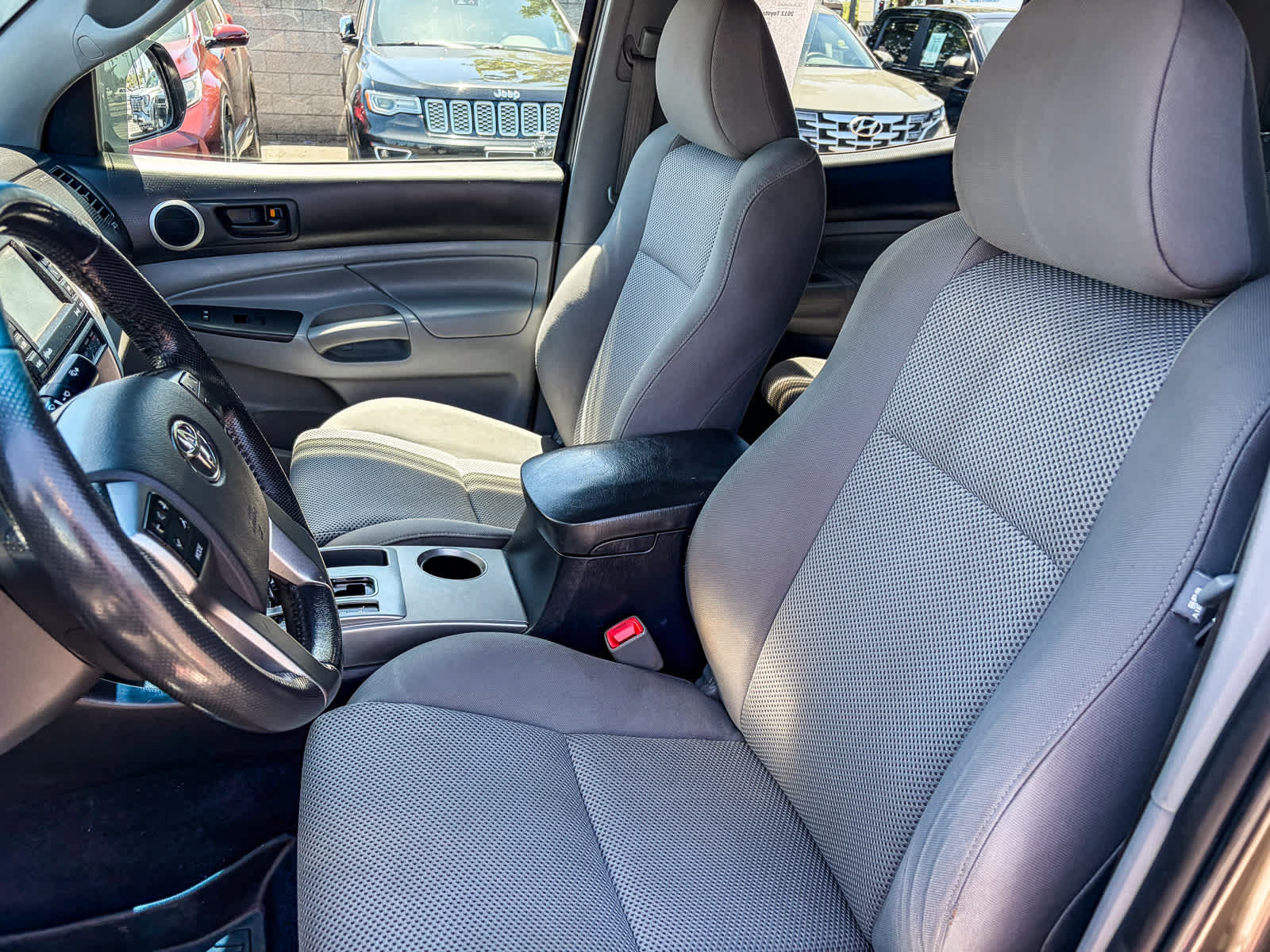 Used 2012 Toyota Tacoma 4x4 Double Cab w/ TRD Off-Road Pkg image 17