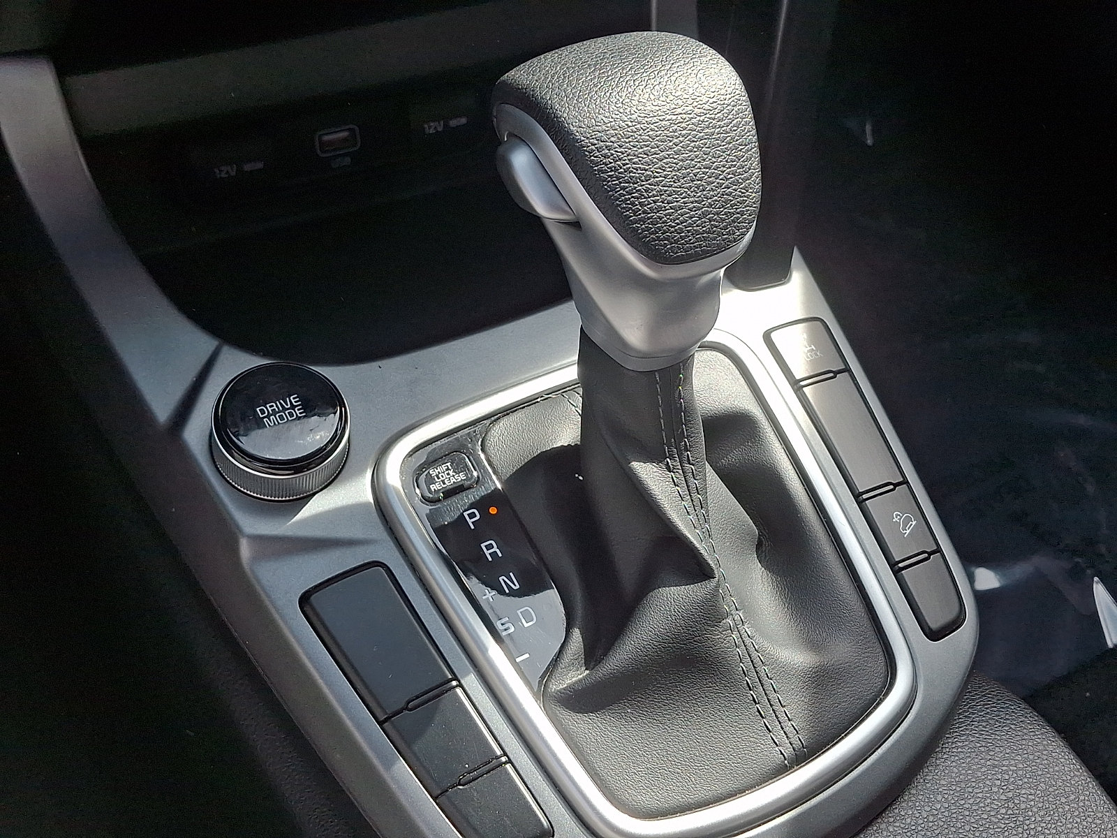 Used 2023 Kia Seltos LX AWD/4WD image 14