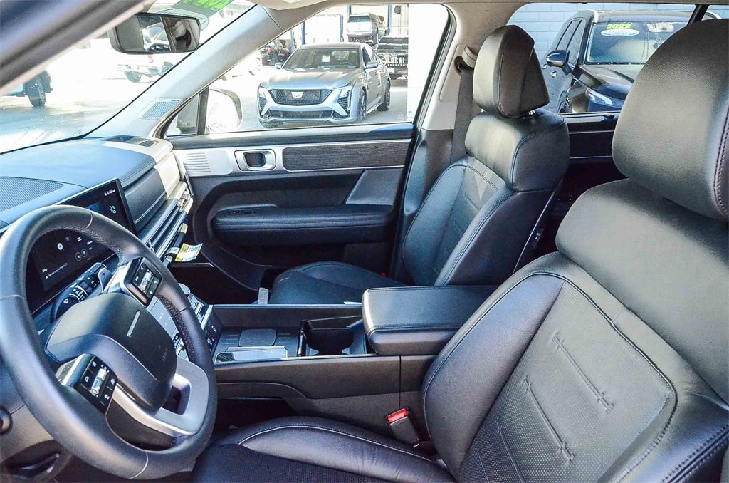 Used 2024 Hyundai Santa Fe Limited image 18