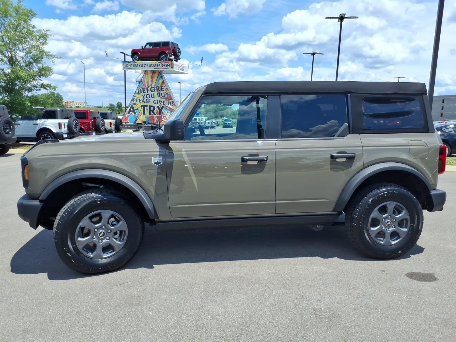 Certified 2025 Ford Bronco Big Bend AWD/4WD image 6