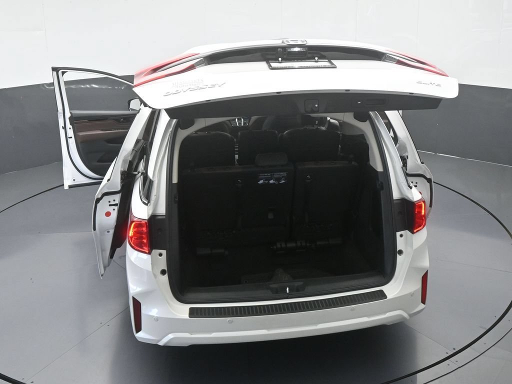 Used 2025 Honda Odyssey Elite image 75