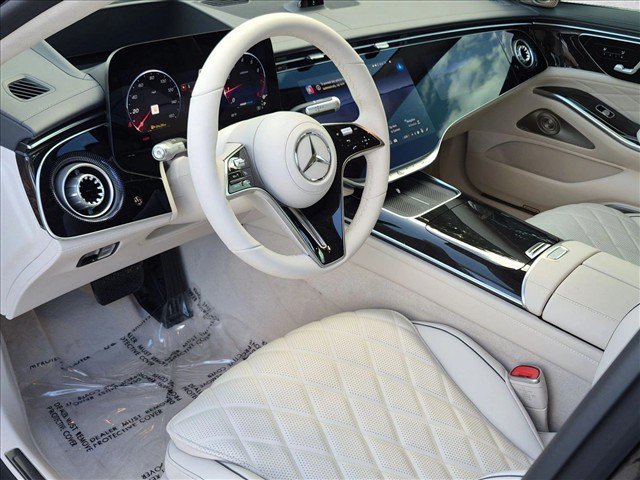 New 2027 Mercedes-Benz S 580 4MATIC Sedan image 3