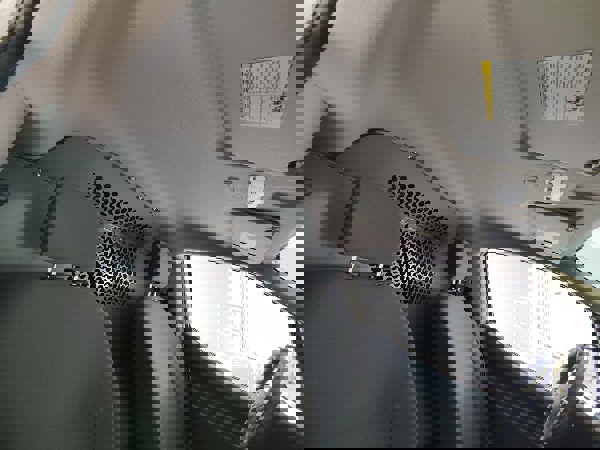 Used 2021 Nissan NV200 S image 15