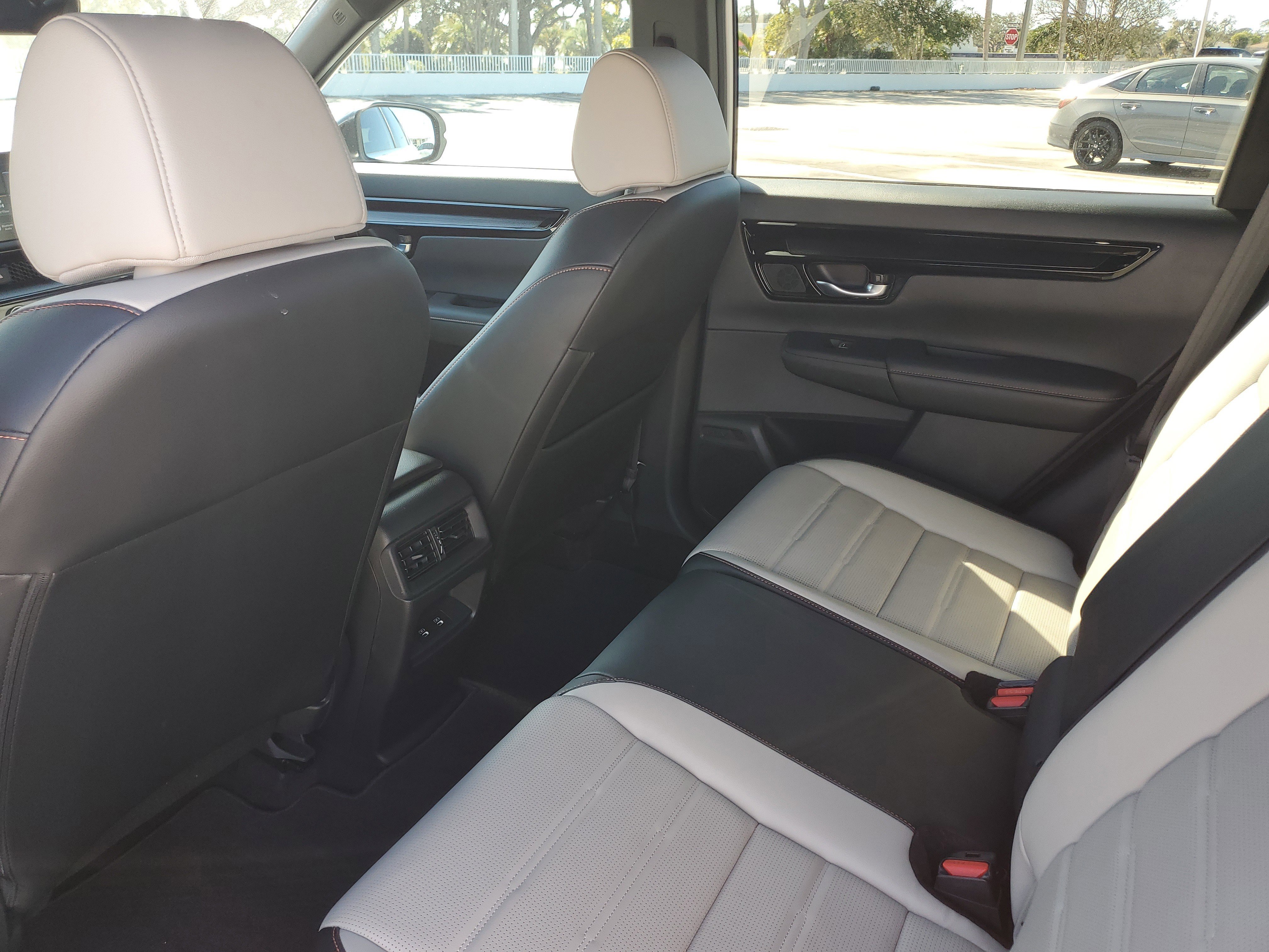 Used 2024 Honda CR-V Sport Touring image 15