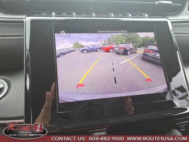 Used 2024 Jeep Grand Cherokee Laredo X AWD/4WD image 33