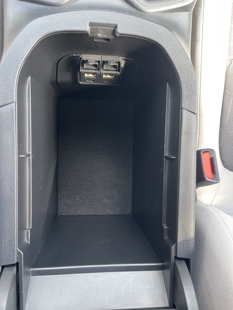 Used 2019 Toyota RAV4 XLE w/ Convenience Package image 24