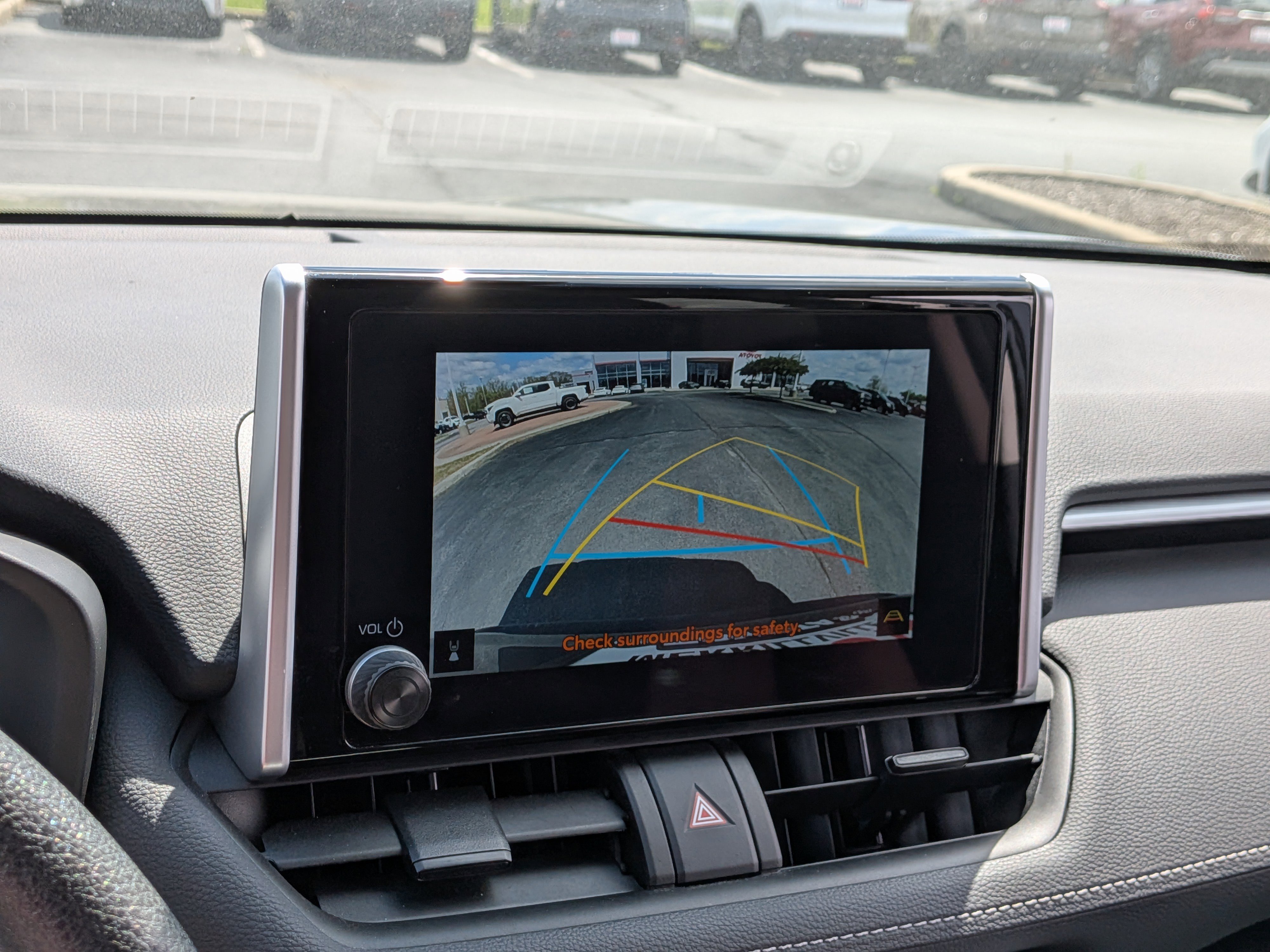 Certified 2023 Toyota RAV4 LE AWD/4WD image 31