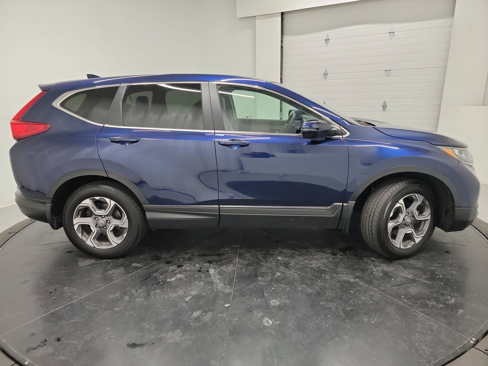 Used 2017 Honda CR-V EX image 11