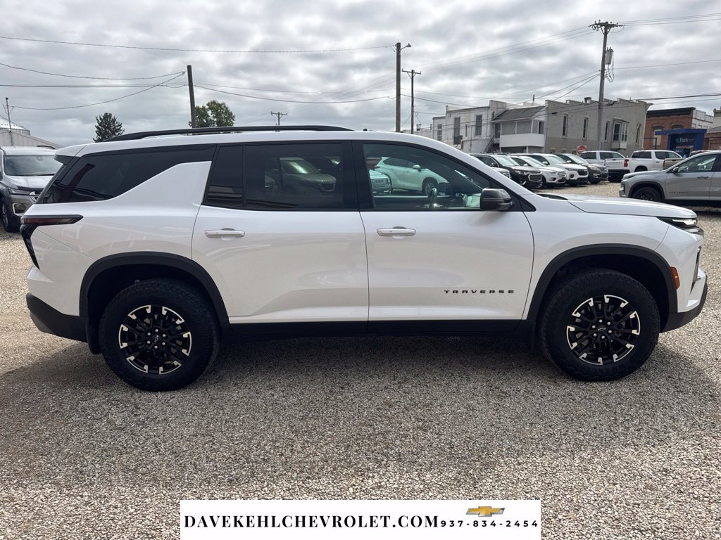 Certified 2025 Chevrolet Traverse Z71 AWD/4WD image 6